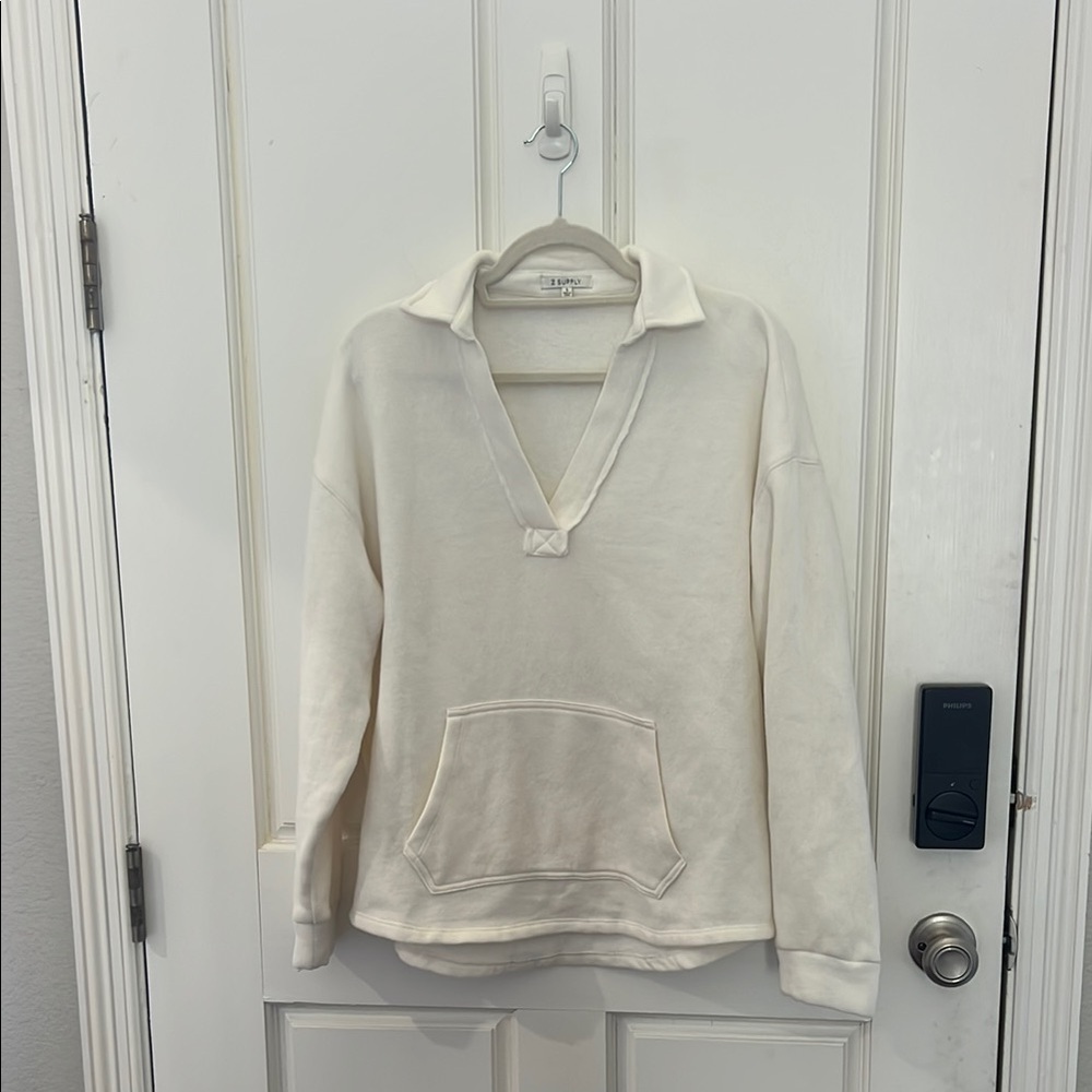 VGUC Z Supply collared v-neck sweatshirt